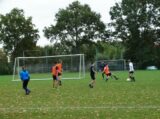 Training S.K.N.W.K. JO17-1 van zaterdag 16-10-2021 (4/28)